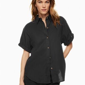Aritzia Denim Forum Jane Shirt Black Short Sleeve Button Up Size S